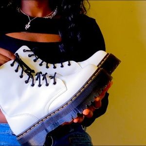 Dr. Martens white Jadon decon eye boots
